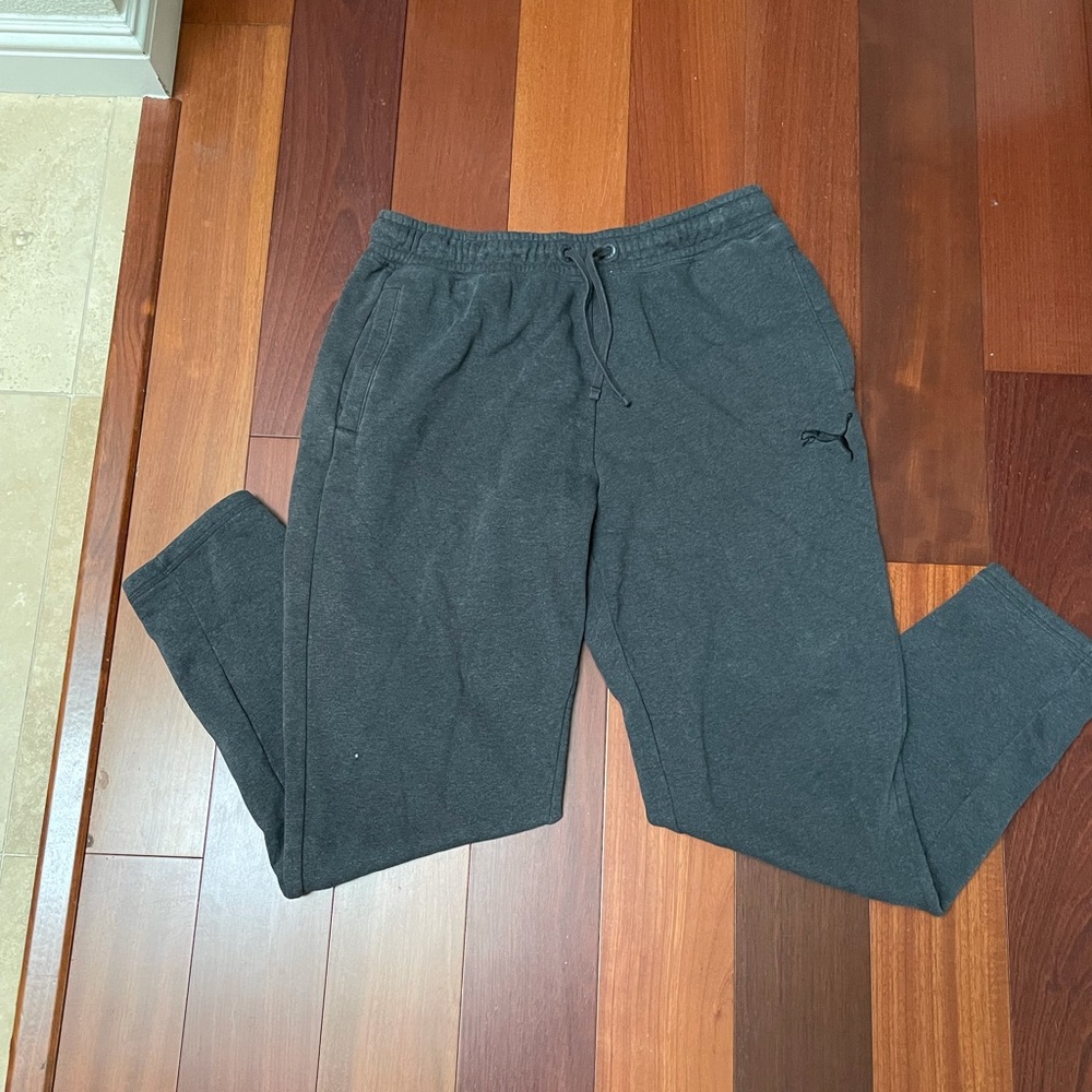 Puma men’s sweat pants size L